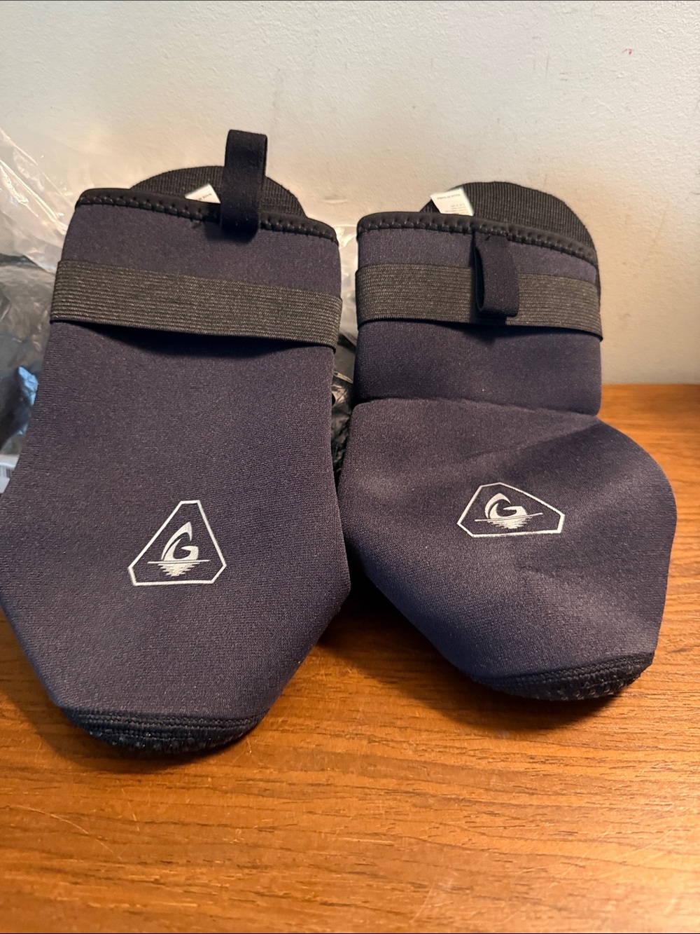 GoldFin Water Socks